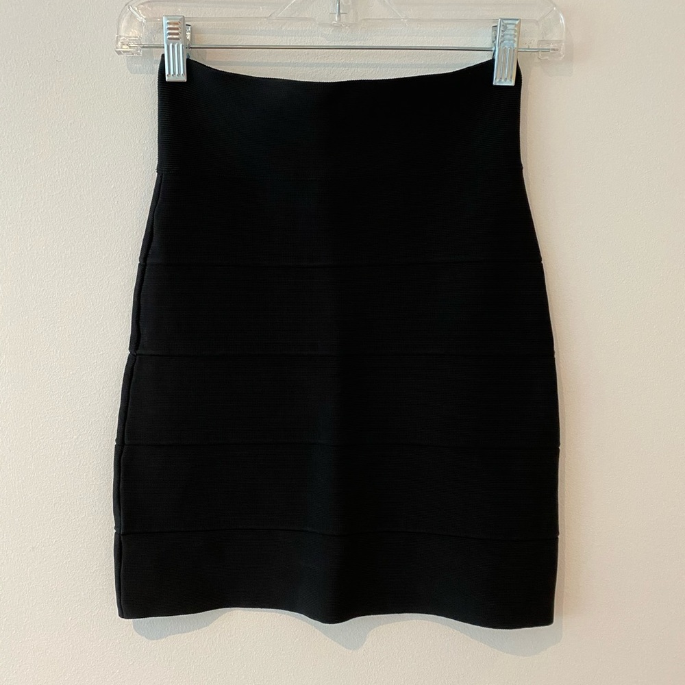 BCBG Maxazria black mini skirt
